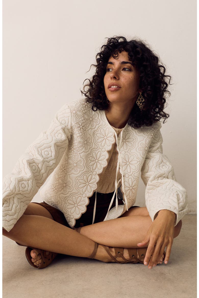 Scallop Trim Quilted Jacket, Alternate, color, ECRU IVORY