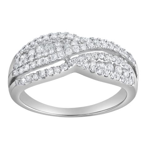 Silvera Crest 0.65 Ct 10K Gold Diamond Ring