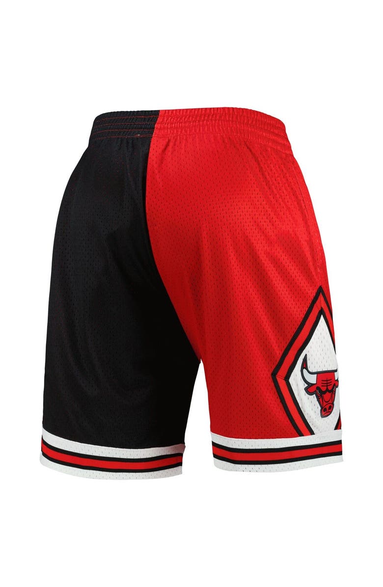 Mitchell & Ness Men's Mitchell & Ness Black/Red Chicago Bulls Hardwood Classics 1997 Split Swingman Shorts, Alternate, color, Black