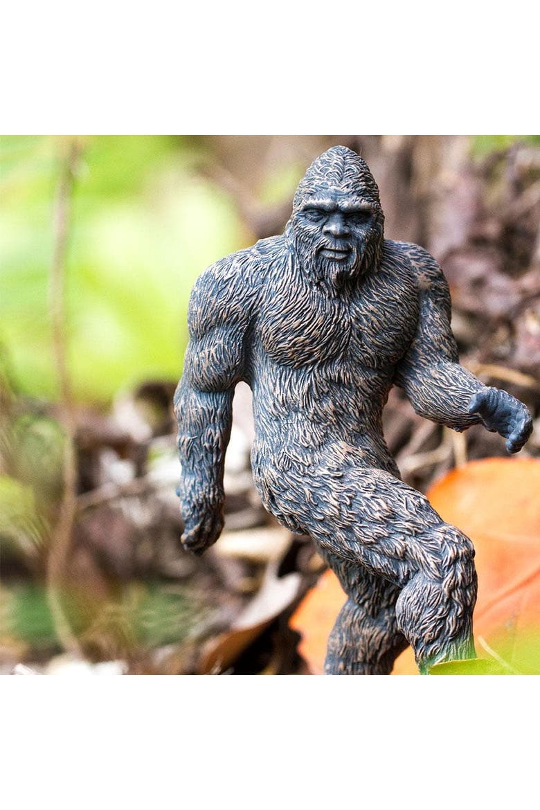 Bigfoot Toy, Alternate, color, No Color