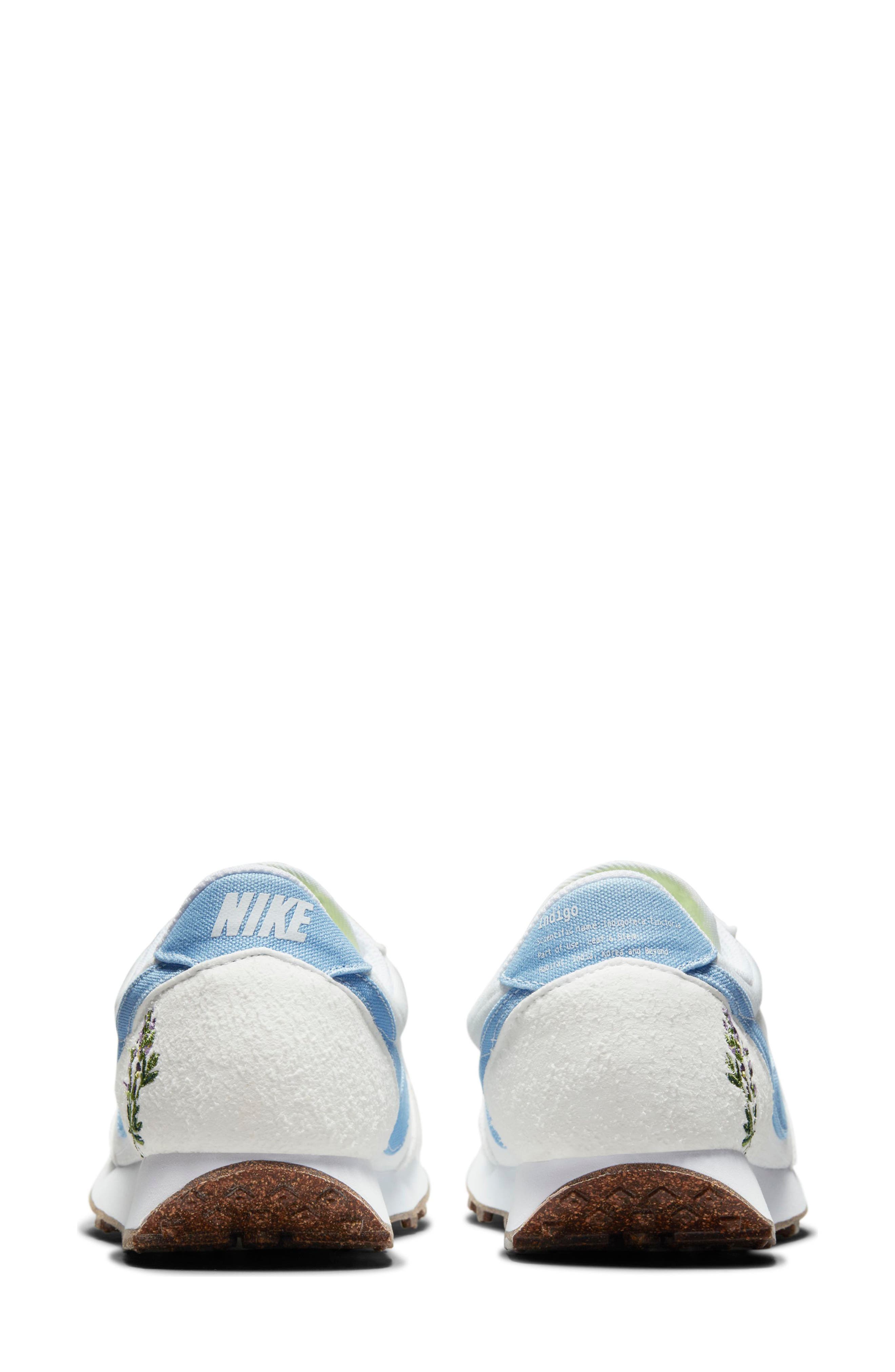 Nike DayBreak SE Sneaker, Alternate, color, 