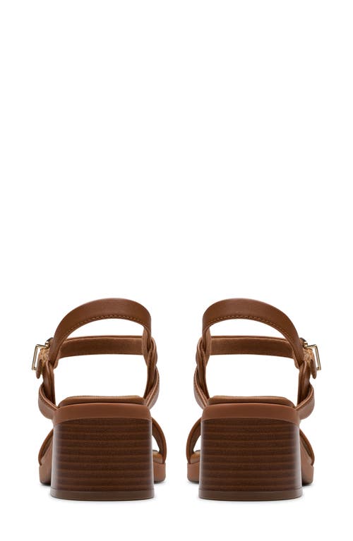Clarks ® Jaylan Ray Sandal In Natural Interest