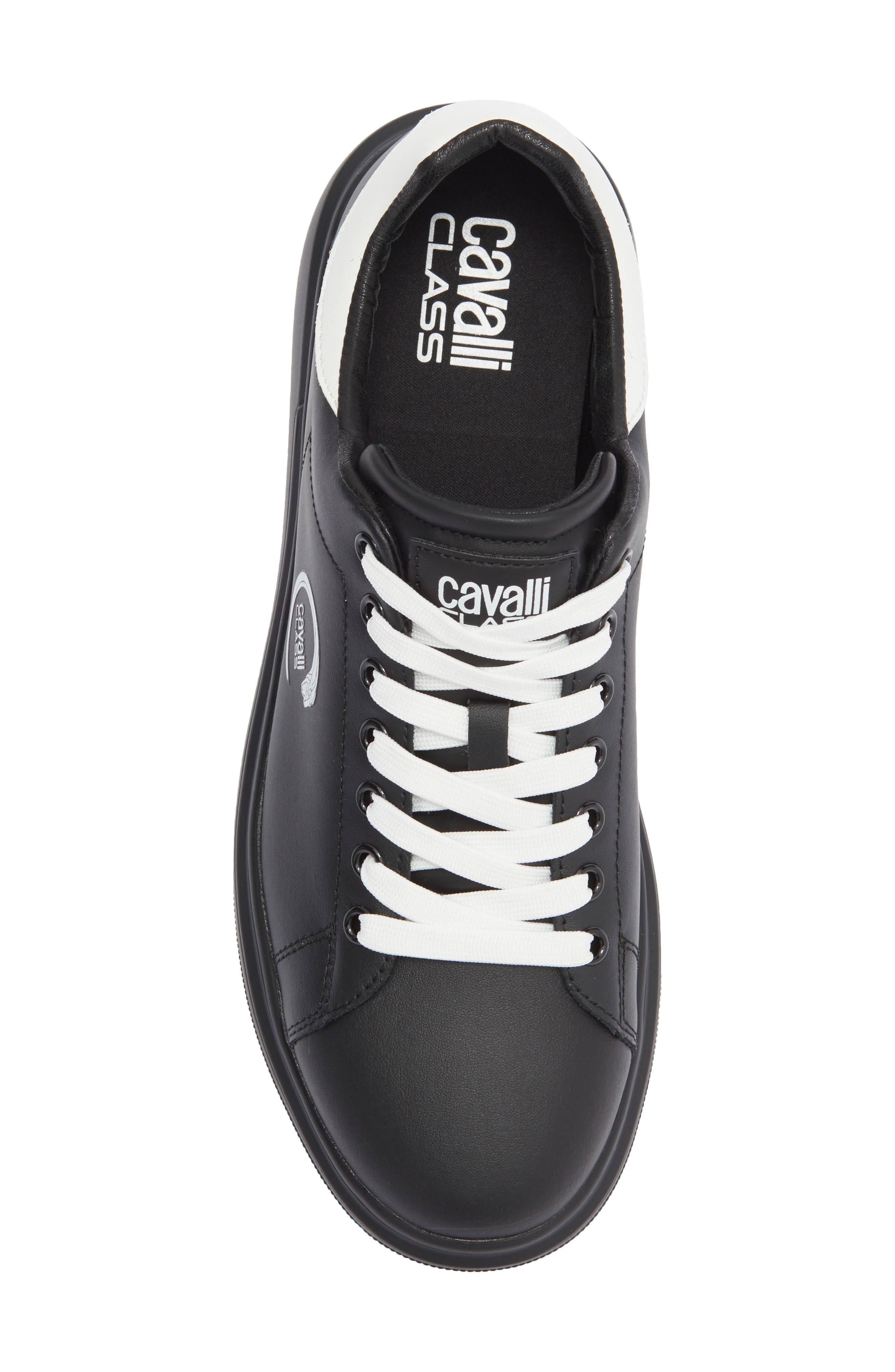 Roberto Cavalli Cavalli Class Logo Low Top Sneaker, Alternate, color, Black/ White