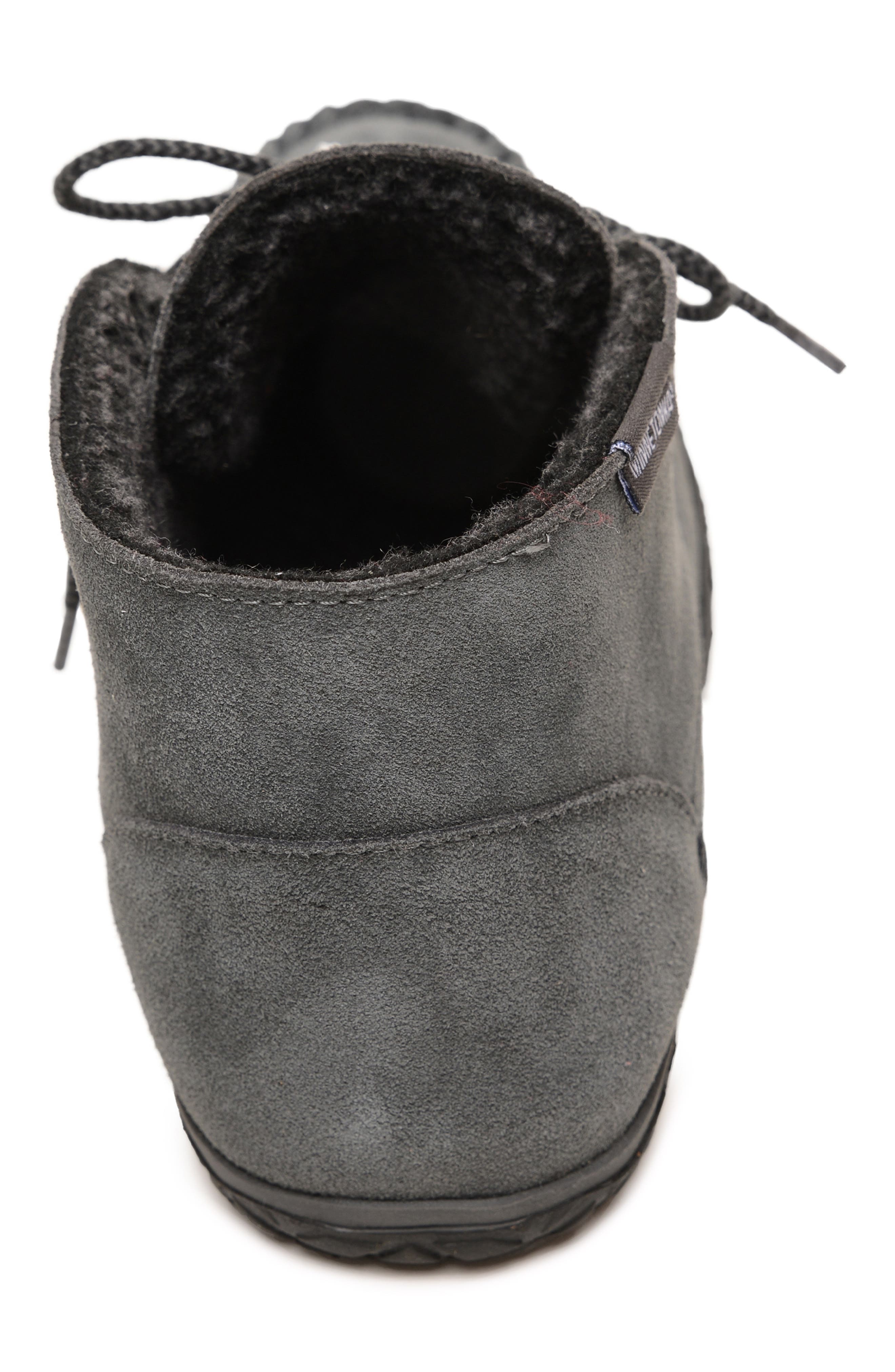 Minnetonka Torrey Berber Fleece Lined Slipper Boot, Alternate, color, Charcoal