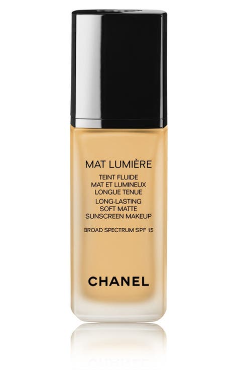 MAT LUMIÈRE 
Long-Lasting Soft Matte Sunscreen Makeup Broad Spectrum SPF 15