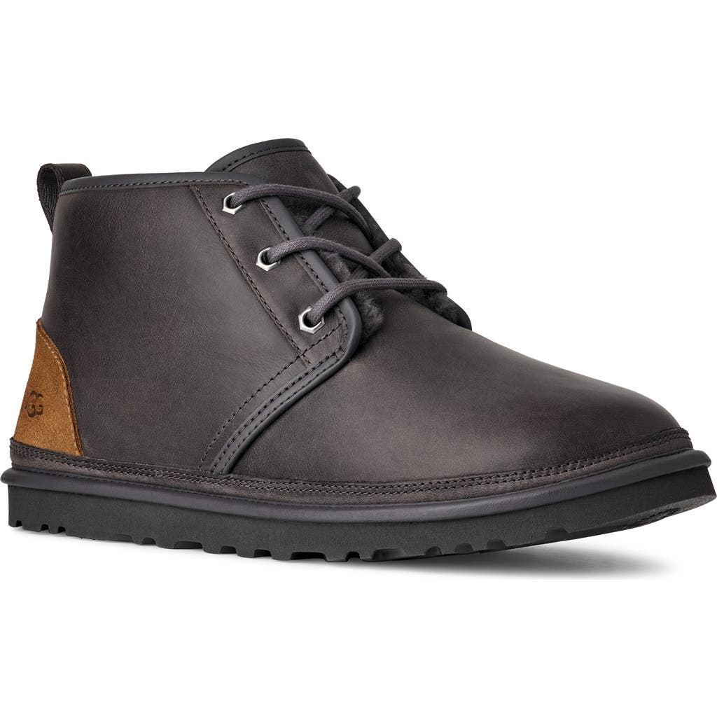 Ugg (r) Neumel Era Chukka Boot In Black