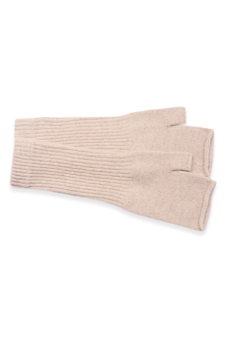 British Supersoft Wrist Warmers, Alternate, color, Oatmeal
