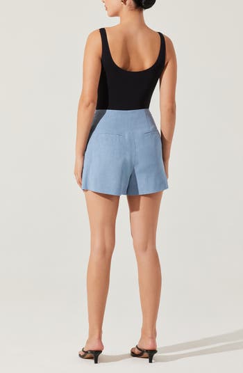 Artice Pleated Shorts
