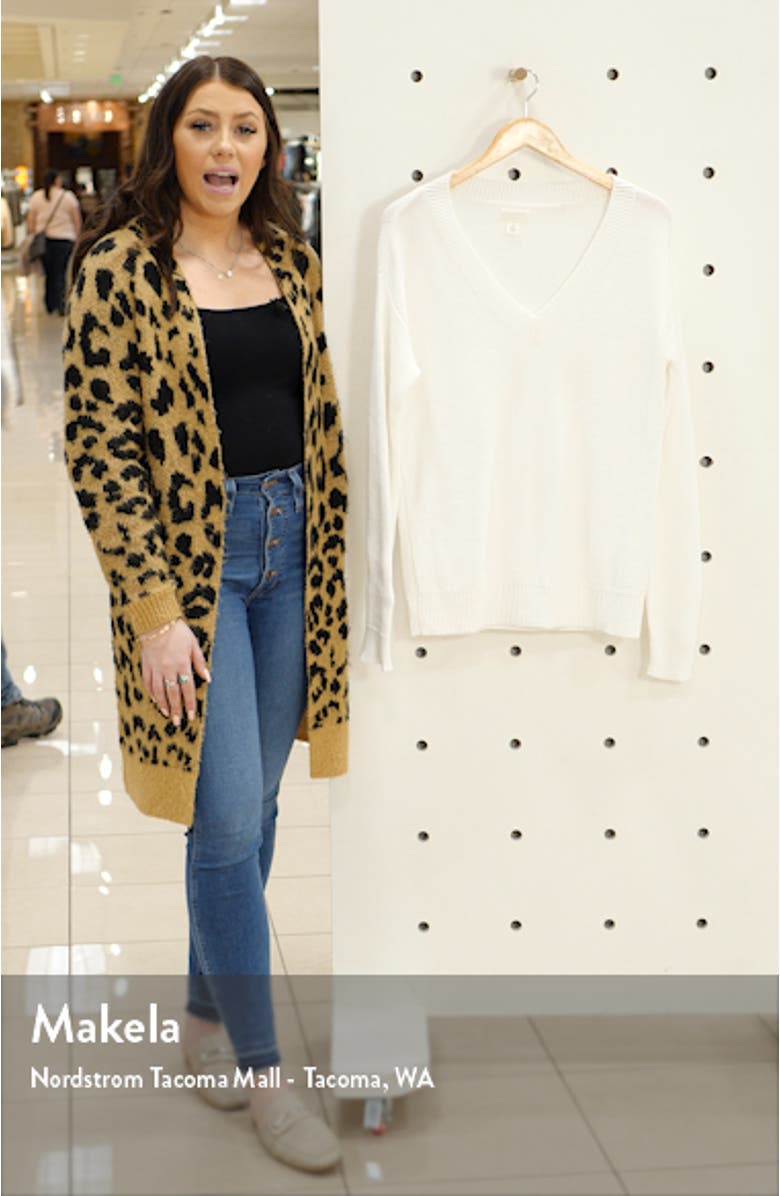 V-Neck Cotton Seed Stitch Sweater, sales video thumbnail