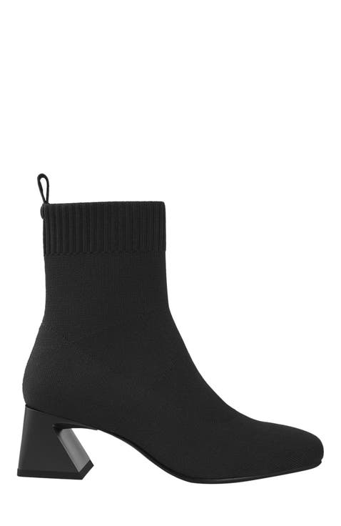 Square-Toe Water-Repellent Heeled Boots (Regina Pro)