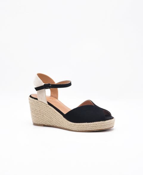 Mariselle Wedges