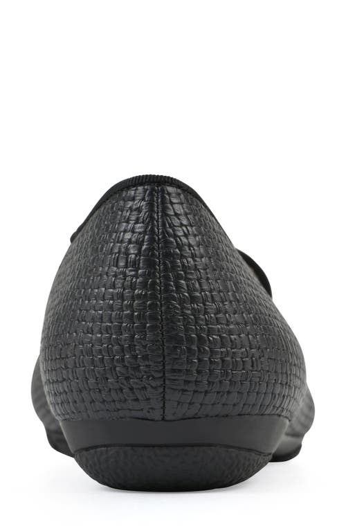 Cliffs By White Mountain Gutsy Woven Loafer In Black Raffia Pu