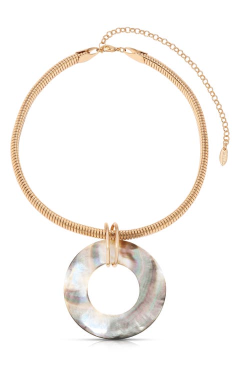 Shell Disc Pendant Necklace