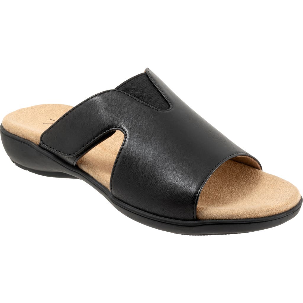 Trotters Roxine Slide Sandal In Black