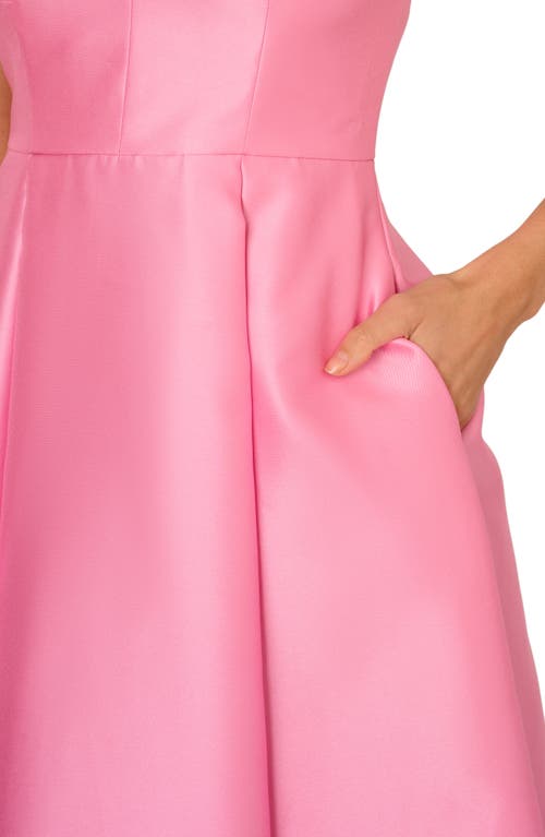ADRIANNA PAPELL ADRIANNA PAPELL FLORAL APPLIQUÉ PLEATED MIKADO COCKTAIL DRESS