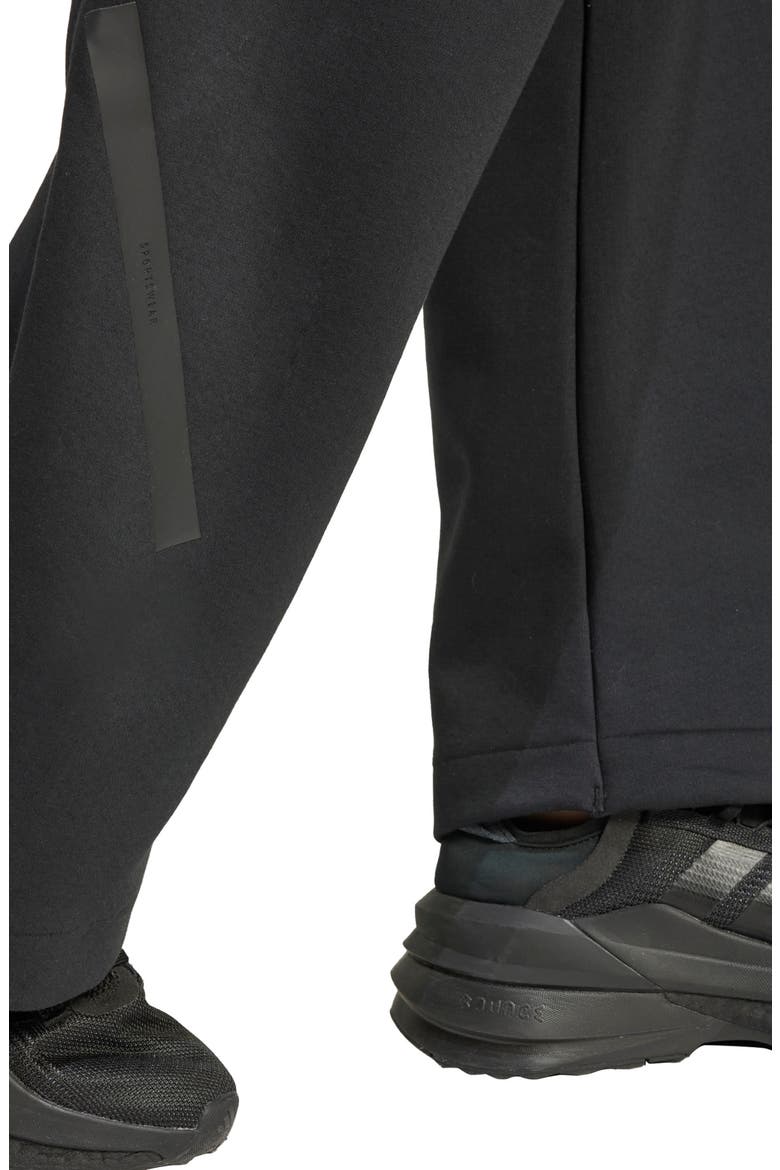 Z.N.E Barrel Training Pants, Alternate, color, BLACK