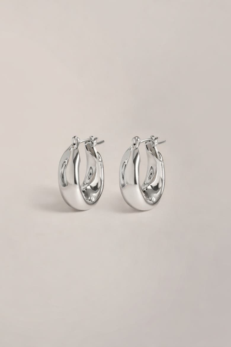 Falin Midi Chubby Hoop Earrings in Silver, Alternate, color, Silver