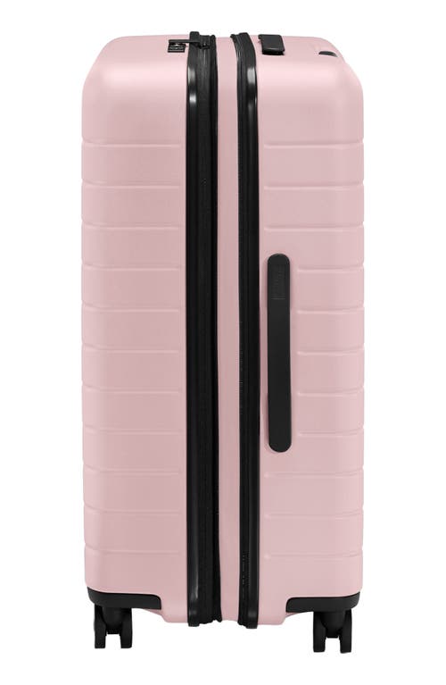 Away The Medium Flex Suitcase In Pink