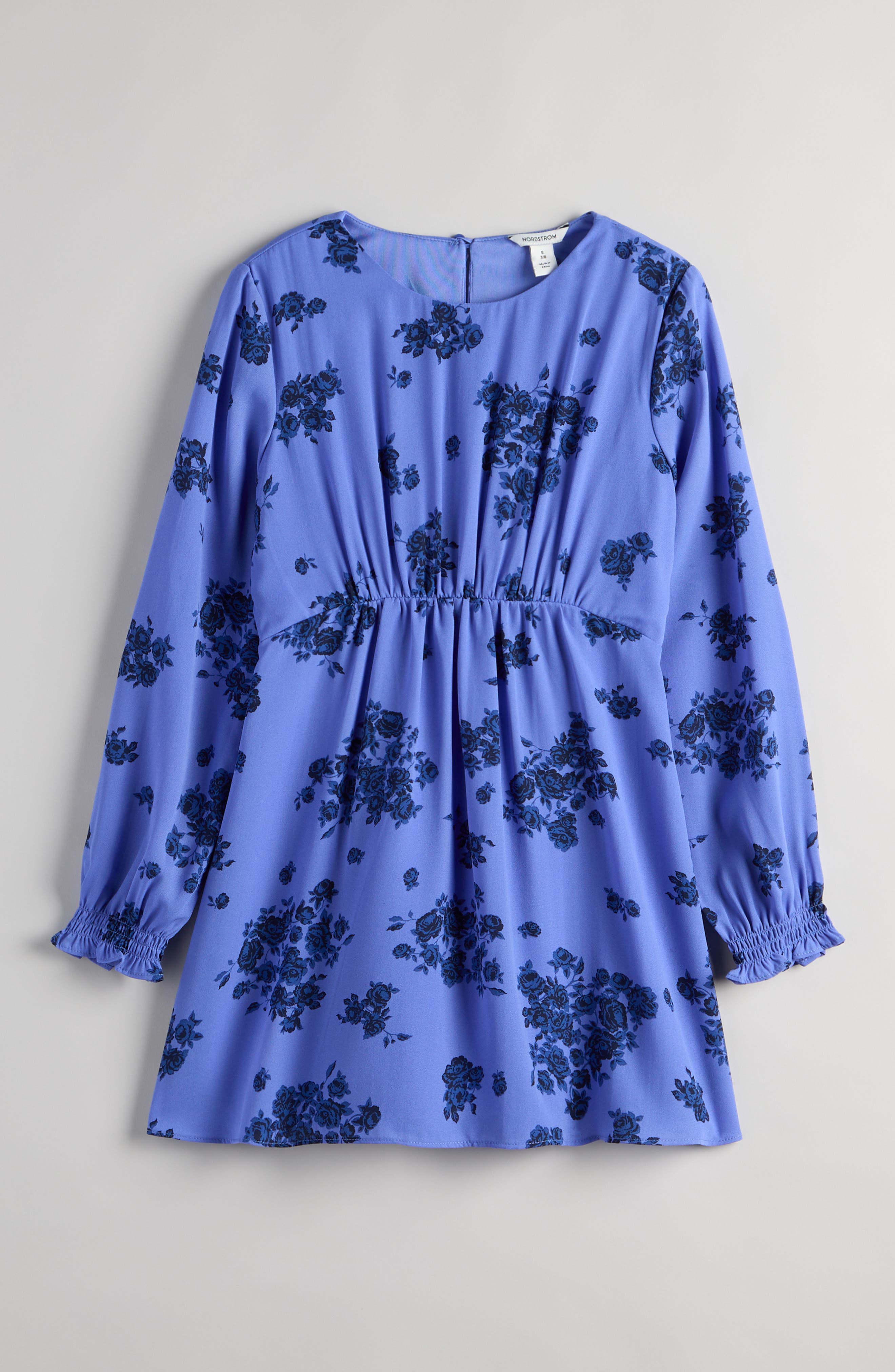 selected BLUE BOUQUET FLORAL