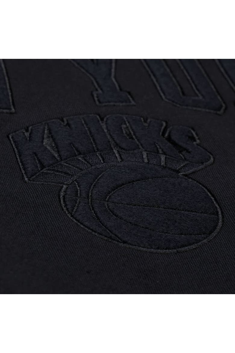 Men's Mitchell & Ness Black New York Knicks Phantom Fleece Sweatshirt, Alternate, color, Black