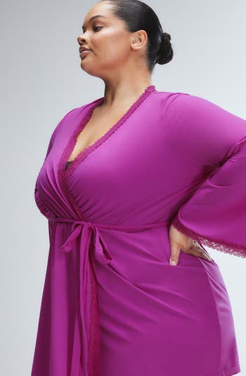 Snug Hug Short Robe