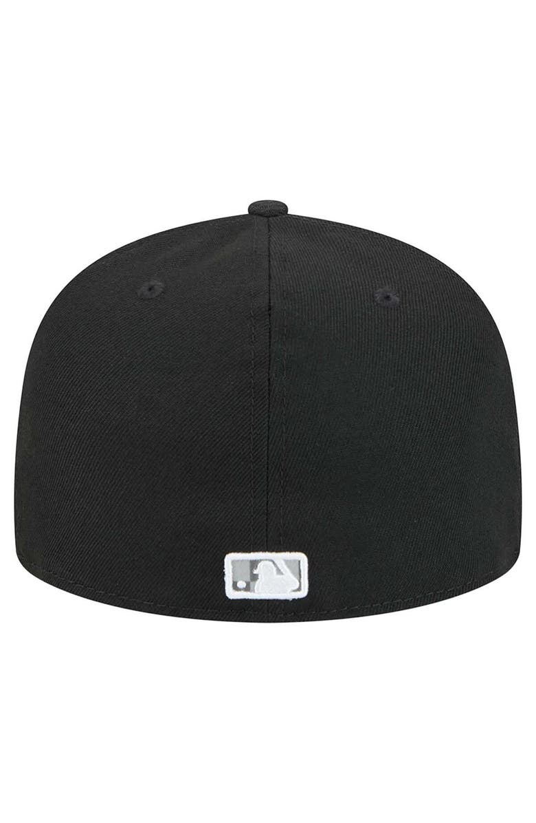 New Era Men's New Era Black Chicago White Sox Checkered Undervisor 59FIFTY Fitted Hat, Alternate, color, Black