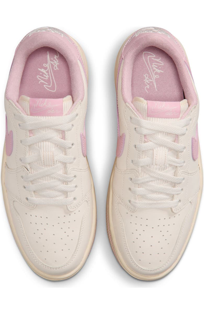Jordan Air Jordan 1 Triple Platform Basketball Sneaker, Alternate, color, Pale Ivory/ Iced Carmine