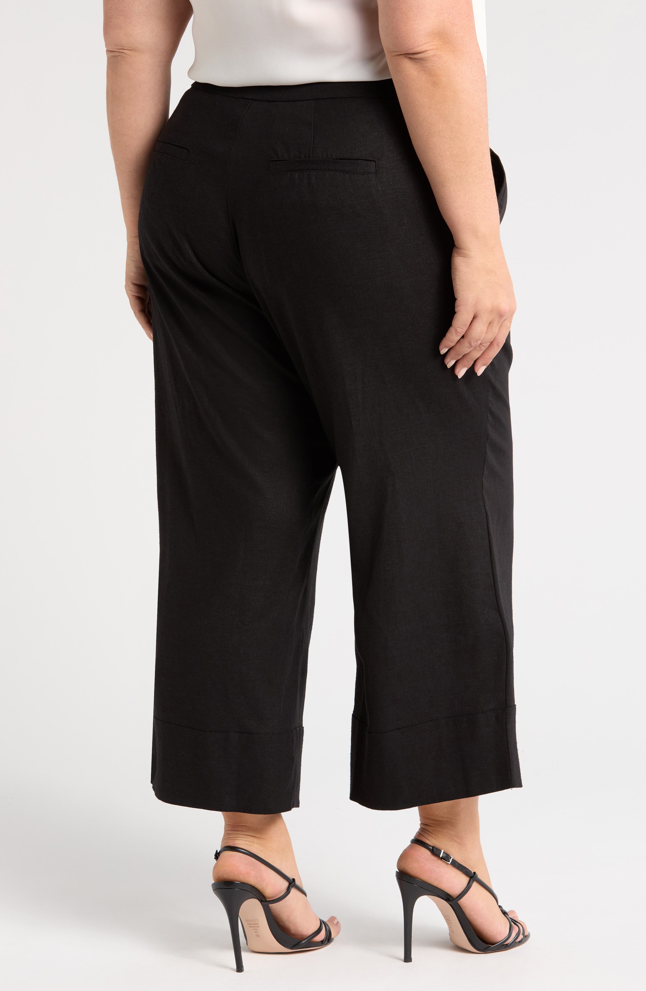 Courtyard Linen Blend Capri Pants - image 2