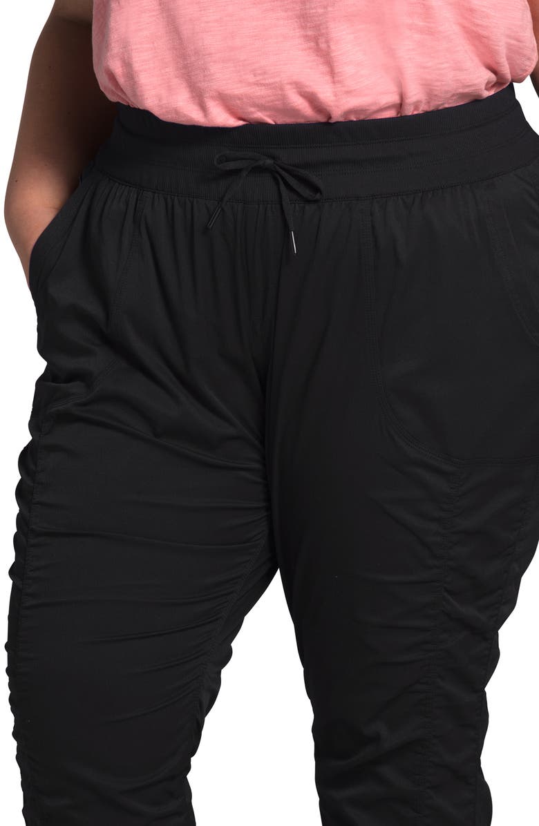 The North Face Aphrodite Motion Water Repellent Capri Pants, Alternate, color, 