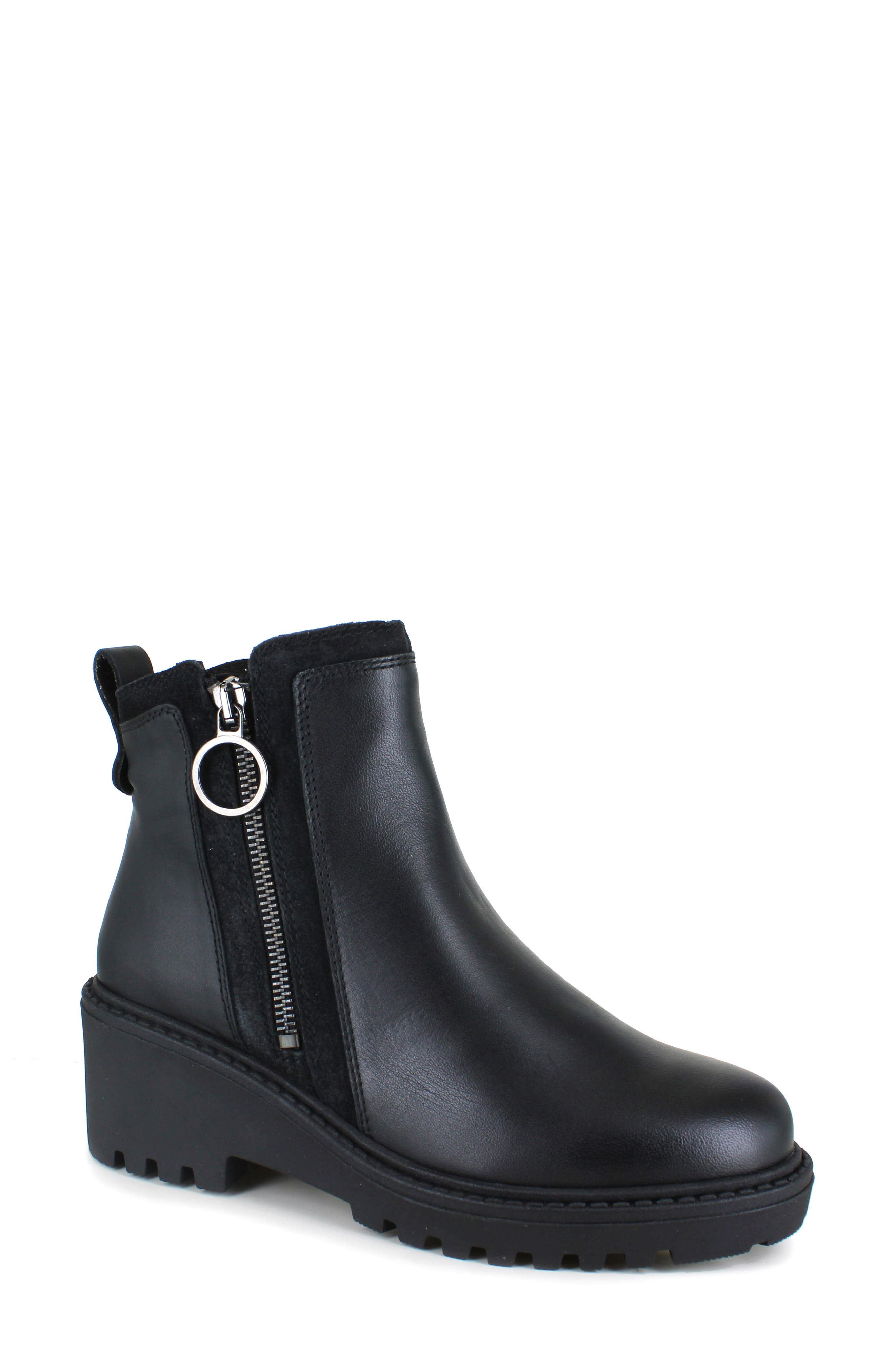 National Comfort Verra Water Resistant Bootie in Black 