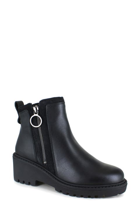 Verra Water Resistant Bootie (Women)