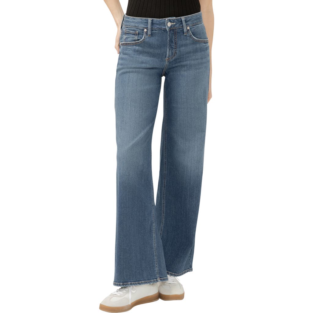 SILVER JEANS CO. SILVER JEANS CO. SUKI CURVY MID RISE WIDE LEG JEANS