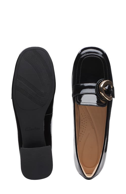 Clarks Daiss30 Trim Leather Flat In Black