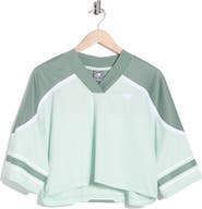 New Balance Oversize Crop Jersey Mesh V-Neck T-Shirt