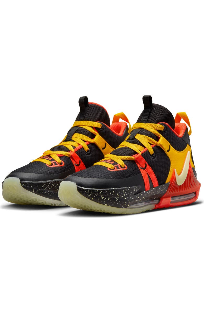 Nike Kids' LeBron Witness 7 Basketball Shoe, Alternate, color,