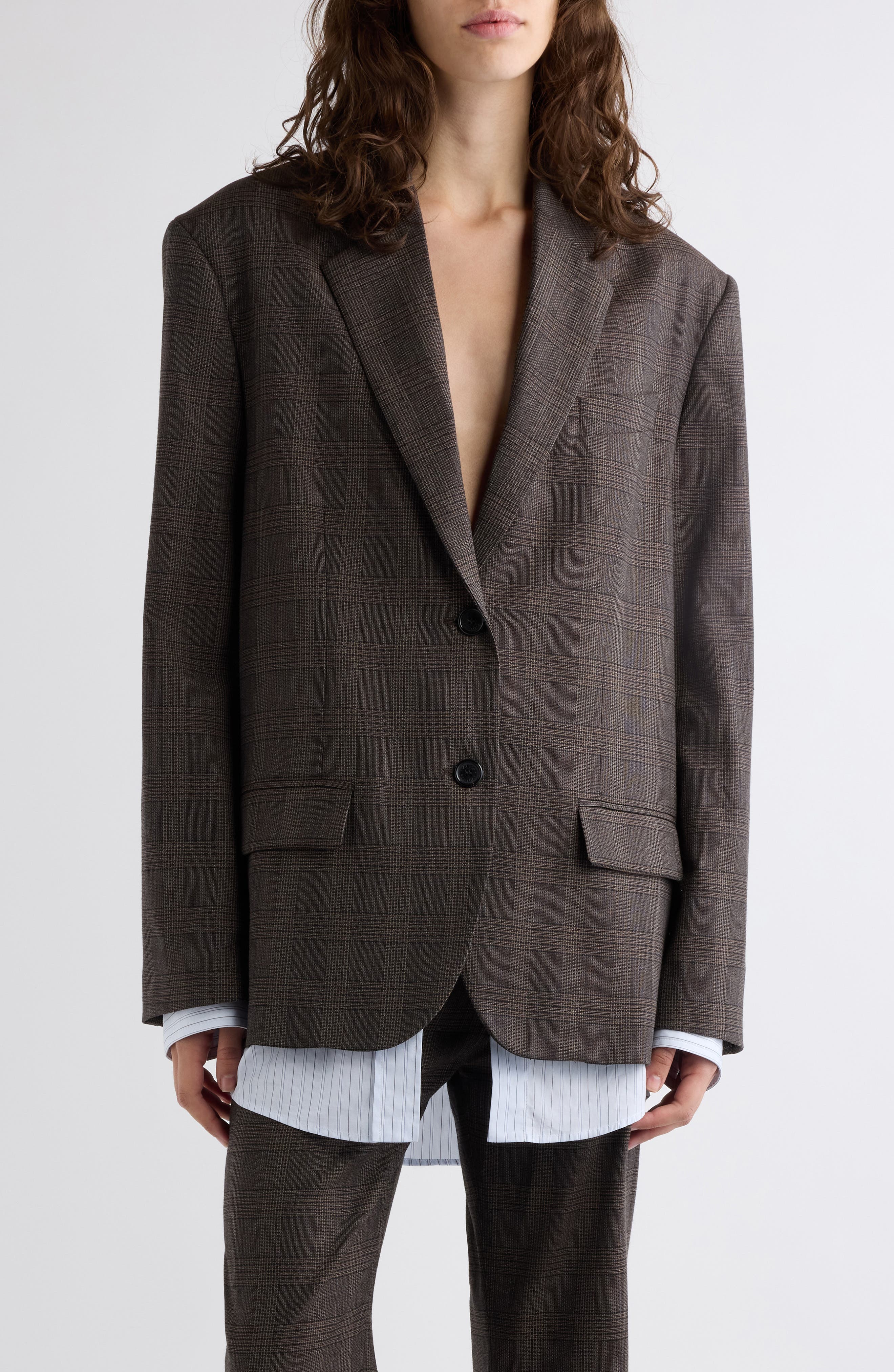 selected BROWN/ BLACK