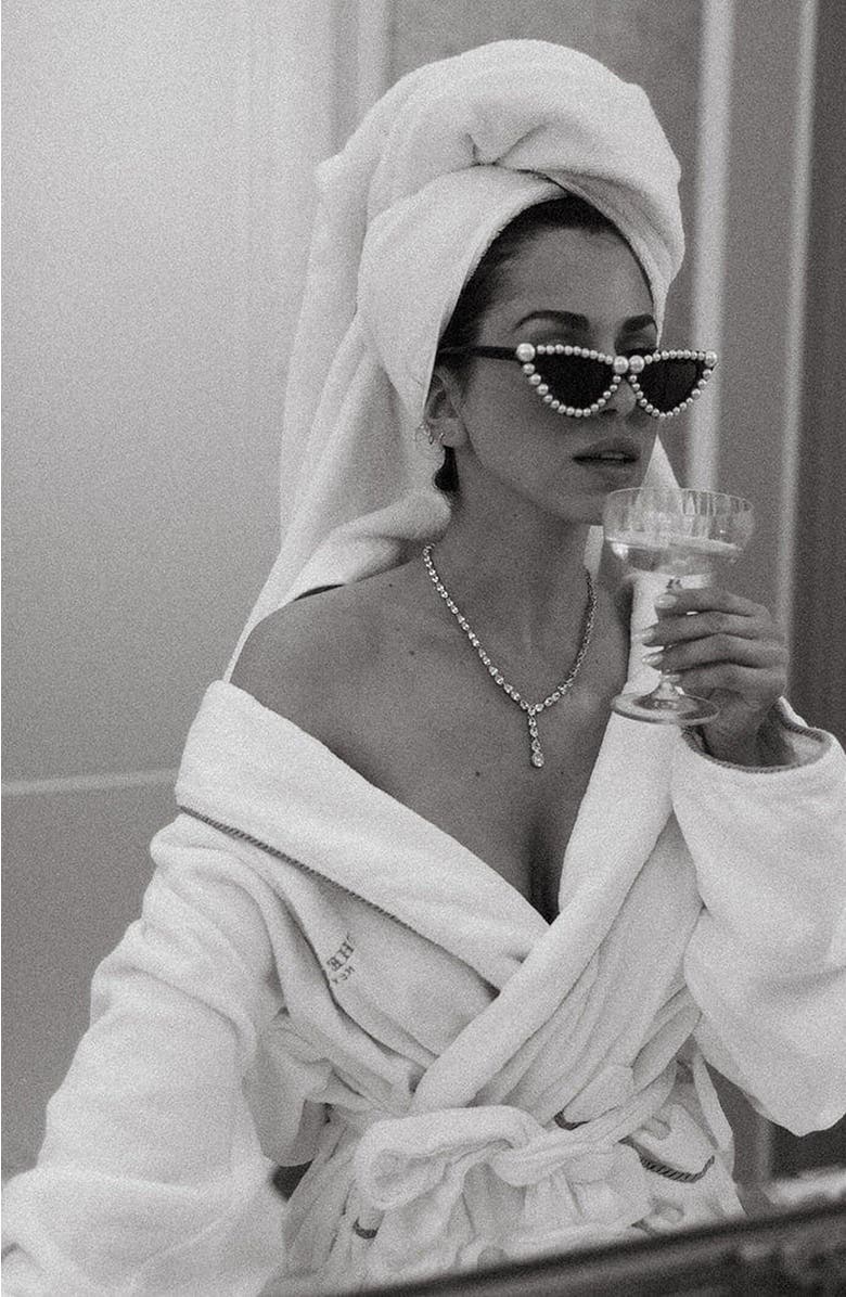 Untamed Petals Times Square Sunnies, Alternate, color, Black