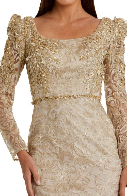 Mac Duggal Embroidered Applique Shoulder Detail Trumpet Gown In Light Gold