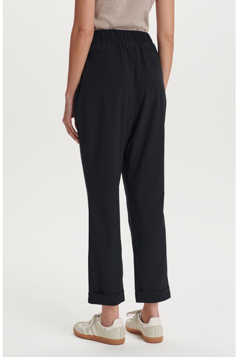 Alana Slim Tapered Crop Pants, Alternate, color, BLACK