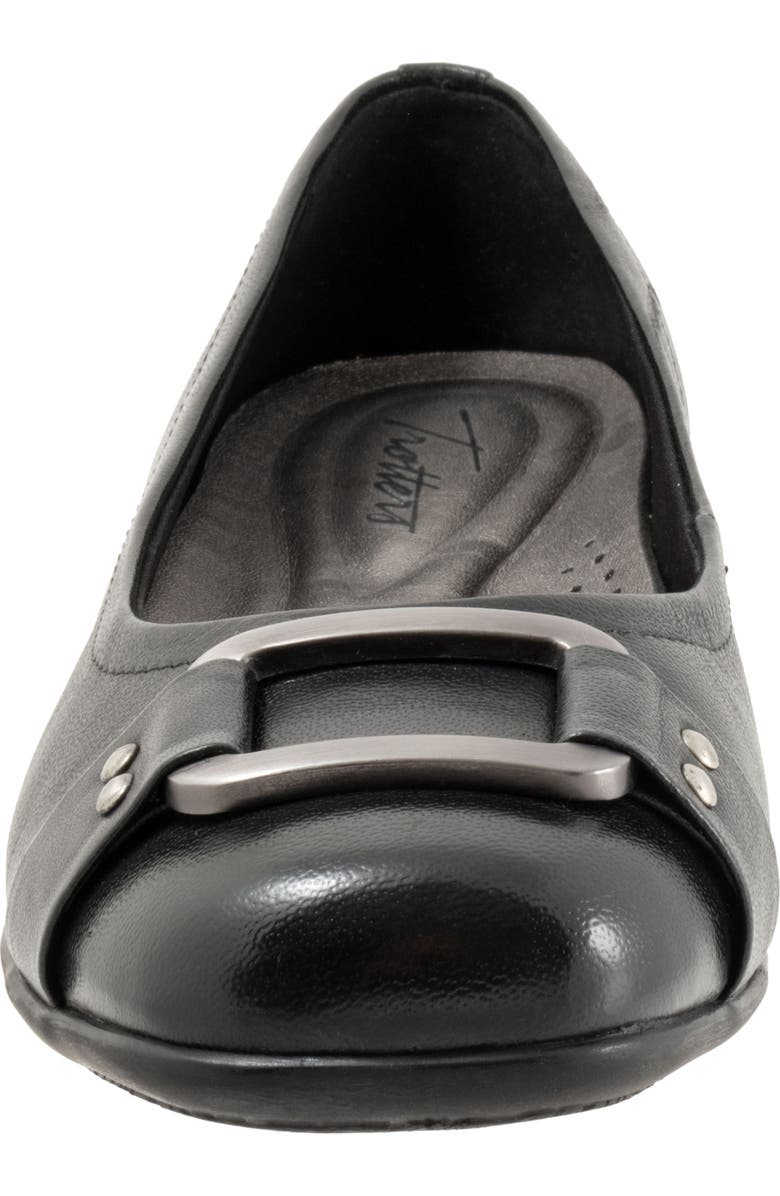 Trotters Sizzle Signature Flat - Multiple Widths Available, Alternate, color, Black