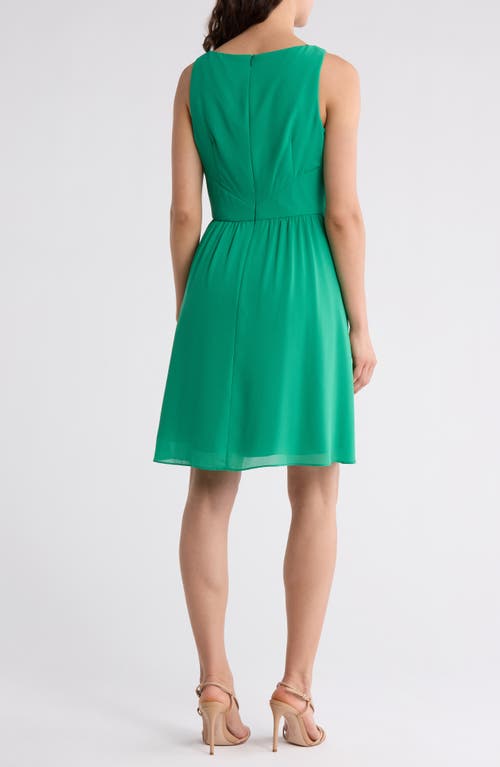 Vince Camuto Twist Front Chiffon Fit And Flare Dress In Kelly Green
