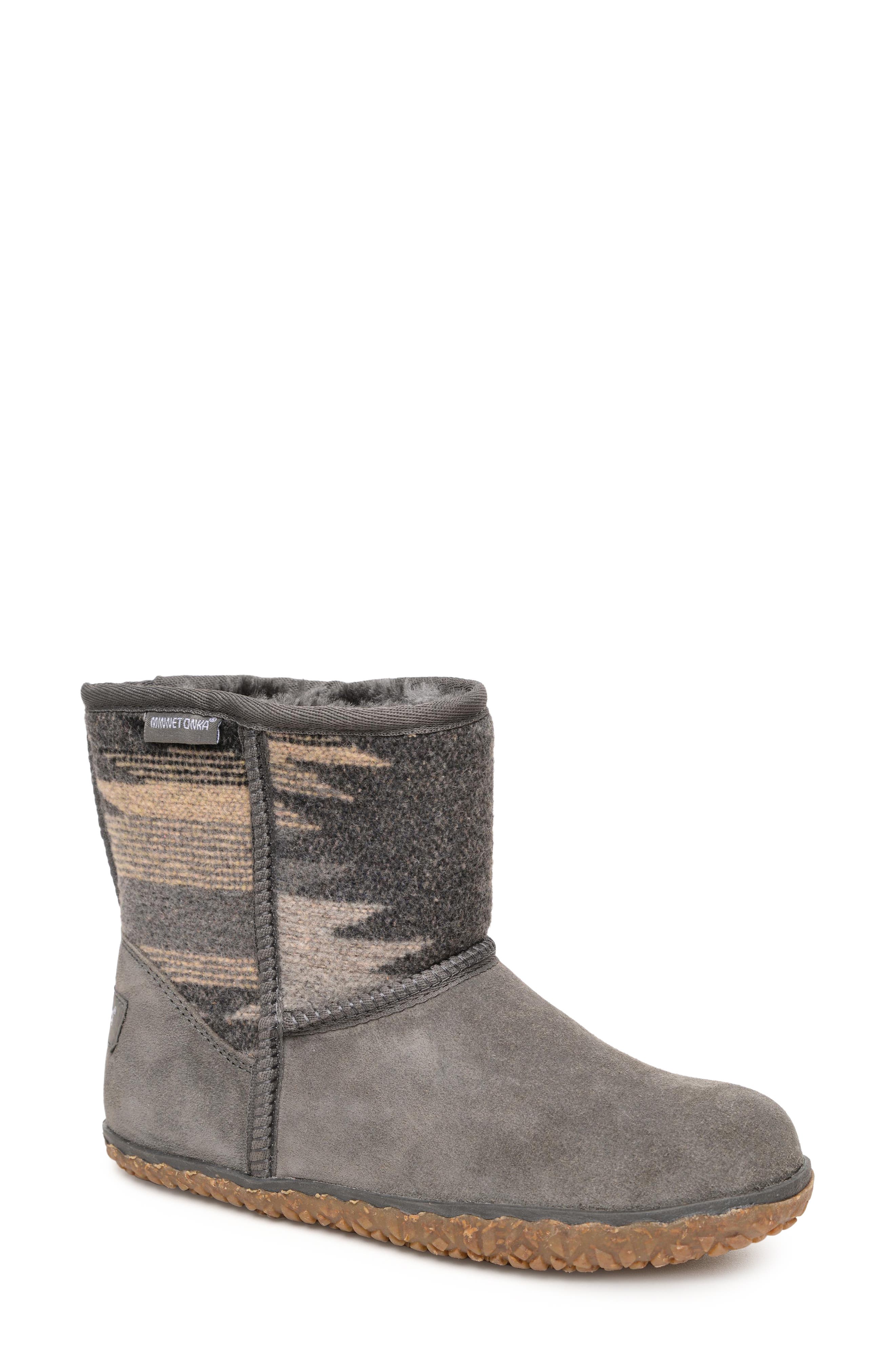 Minnetonka Tali Faux Fur Lined Boot, Main, color, Grey Multi