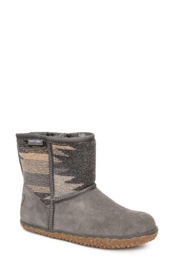 Minnetonka Tali Faux Fur Lined Boot In Multi