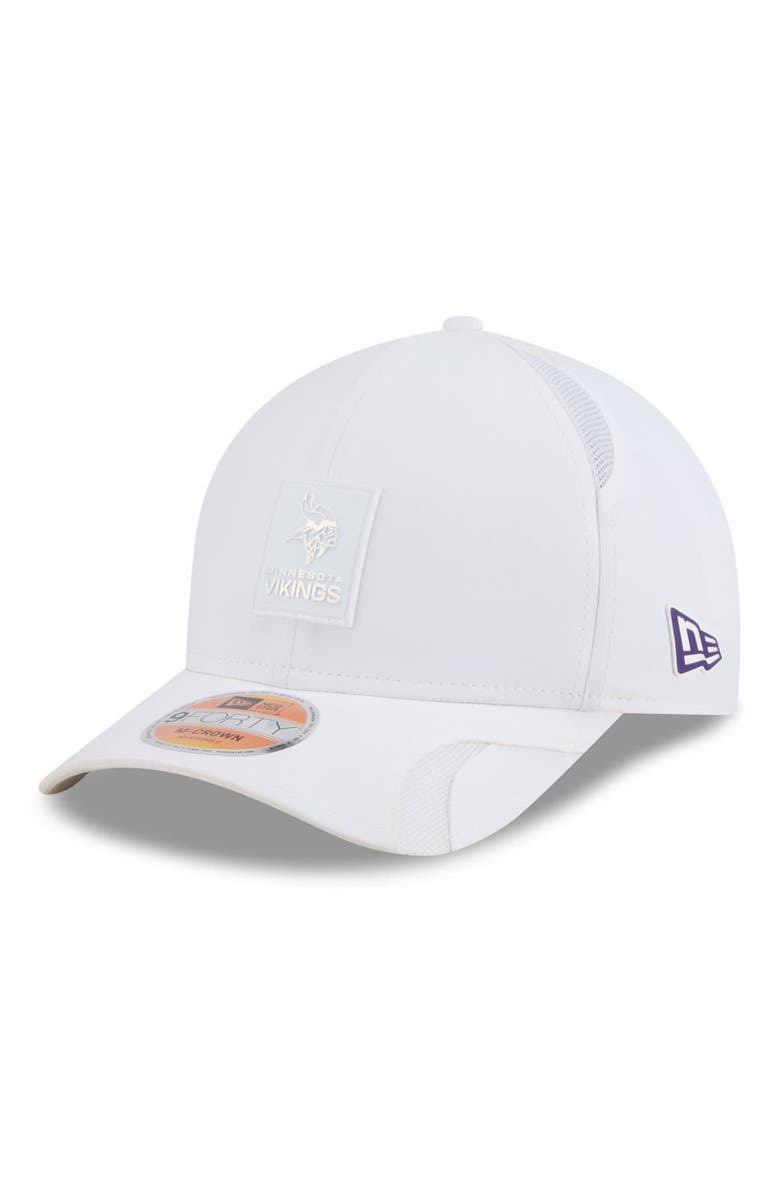 New Era Men's New Era White Minnesota Vikings 2025 Sideline  M-Crown 9FORTY Adjustable Hat, Main, color, 
