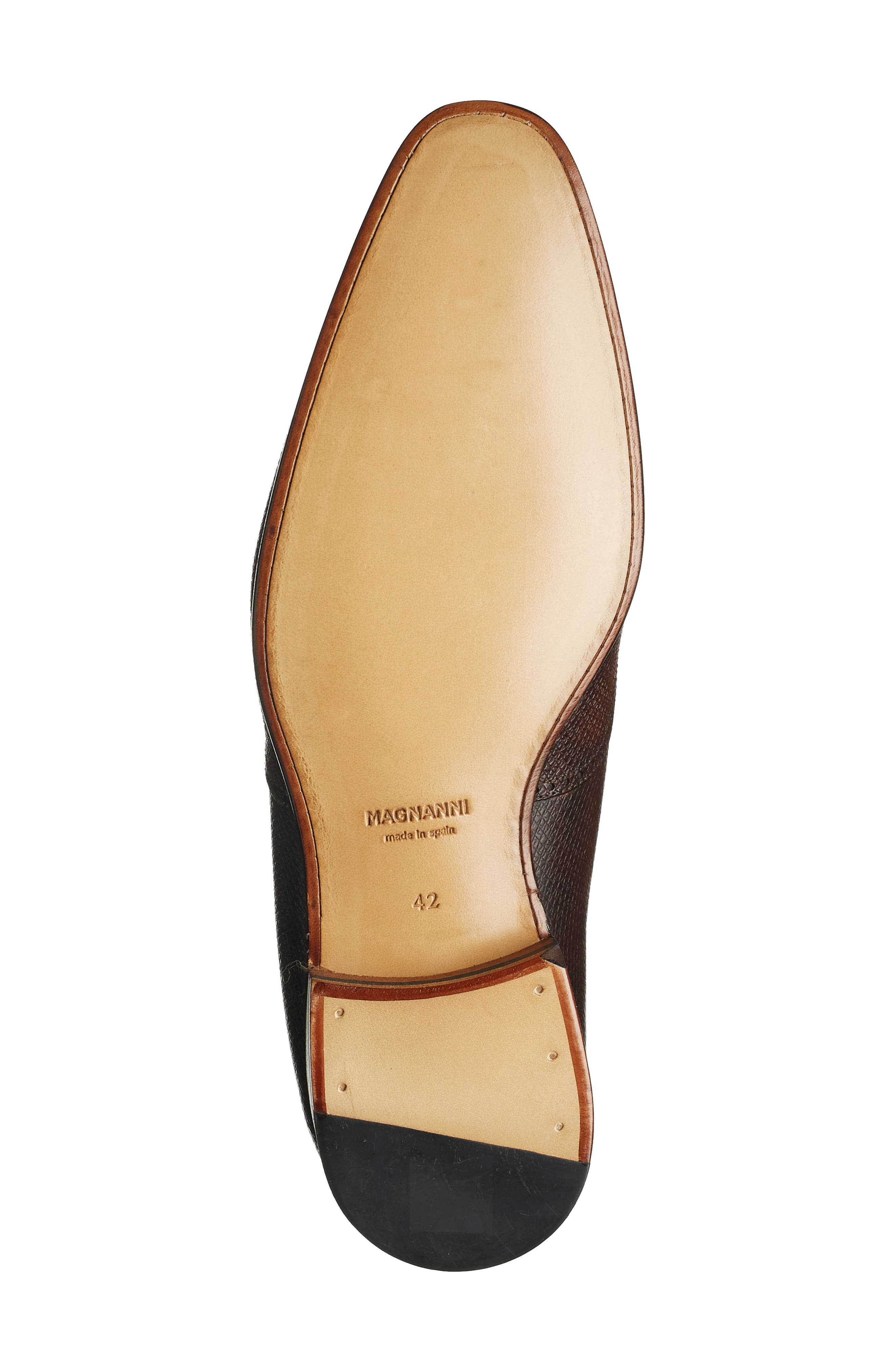 Magnanni Textured Leather Derby Shoe, Alternate, color, 