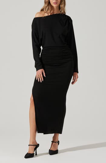 Nary One-Shoulder Long Sleeve Midi Dress