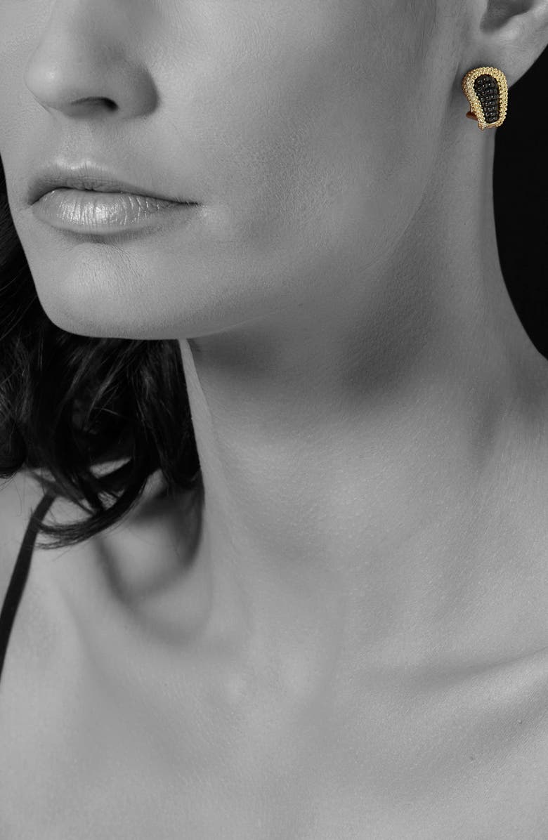 LAGOS Gold & Black Caviar Tapered Omega Earrings, Alternate, color, 