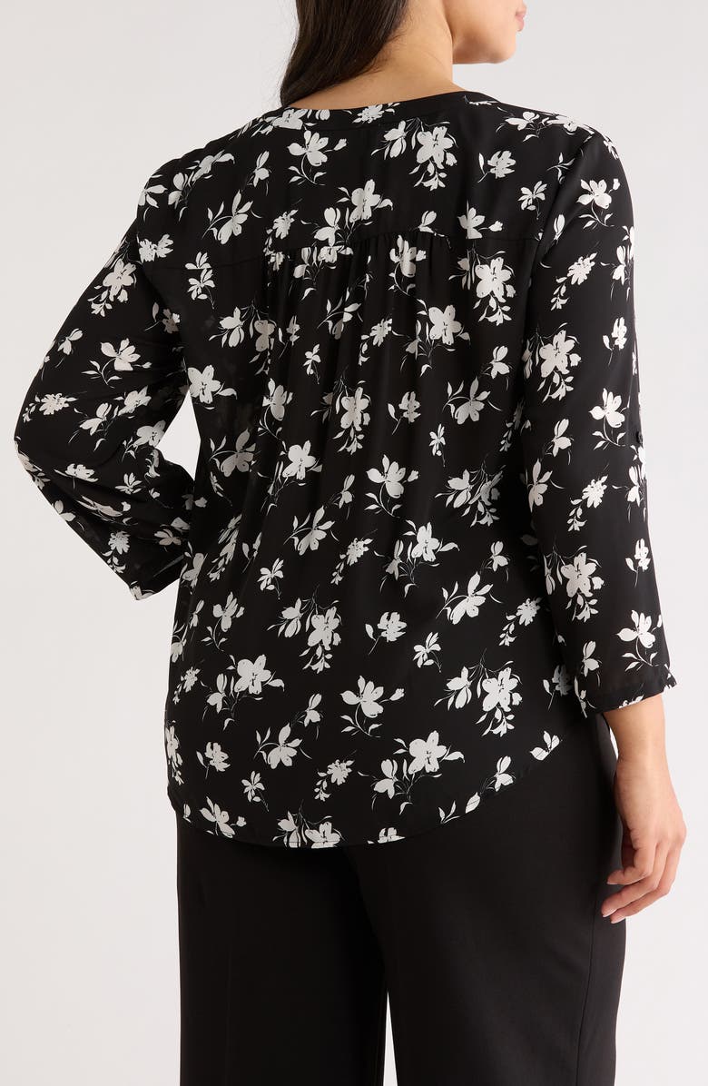 AK ANNE KLEIN V-neck Roll Tab Top, Alternate, color, Anne Black / White Dove