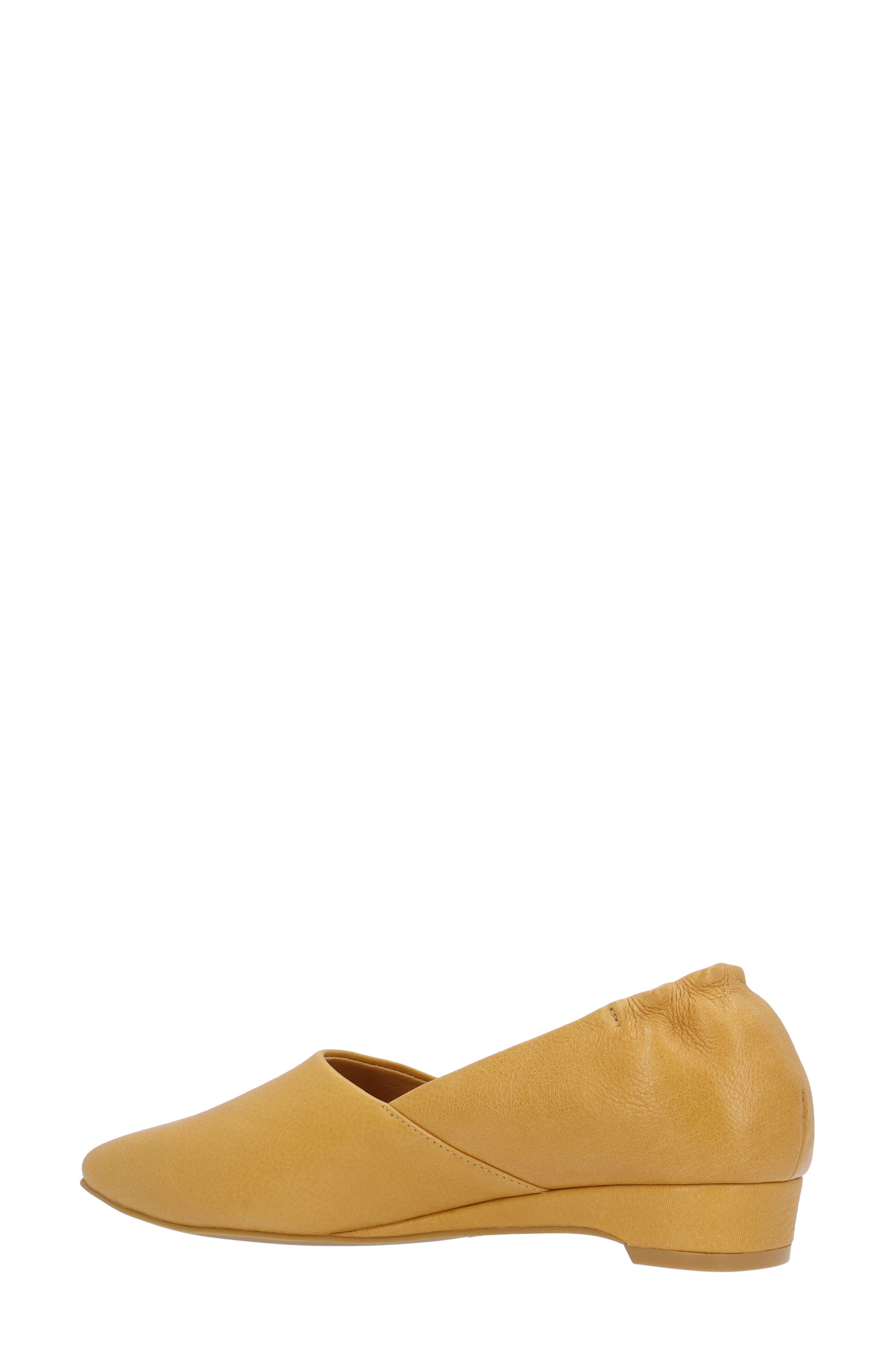 L'Amour des Pieds Brylee Wedge Pump, Alternate, color, Lioness