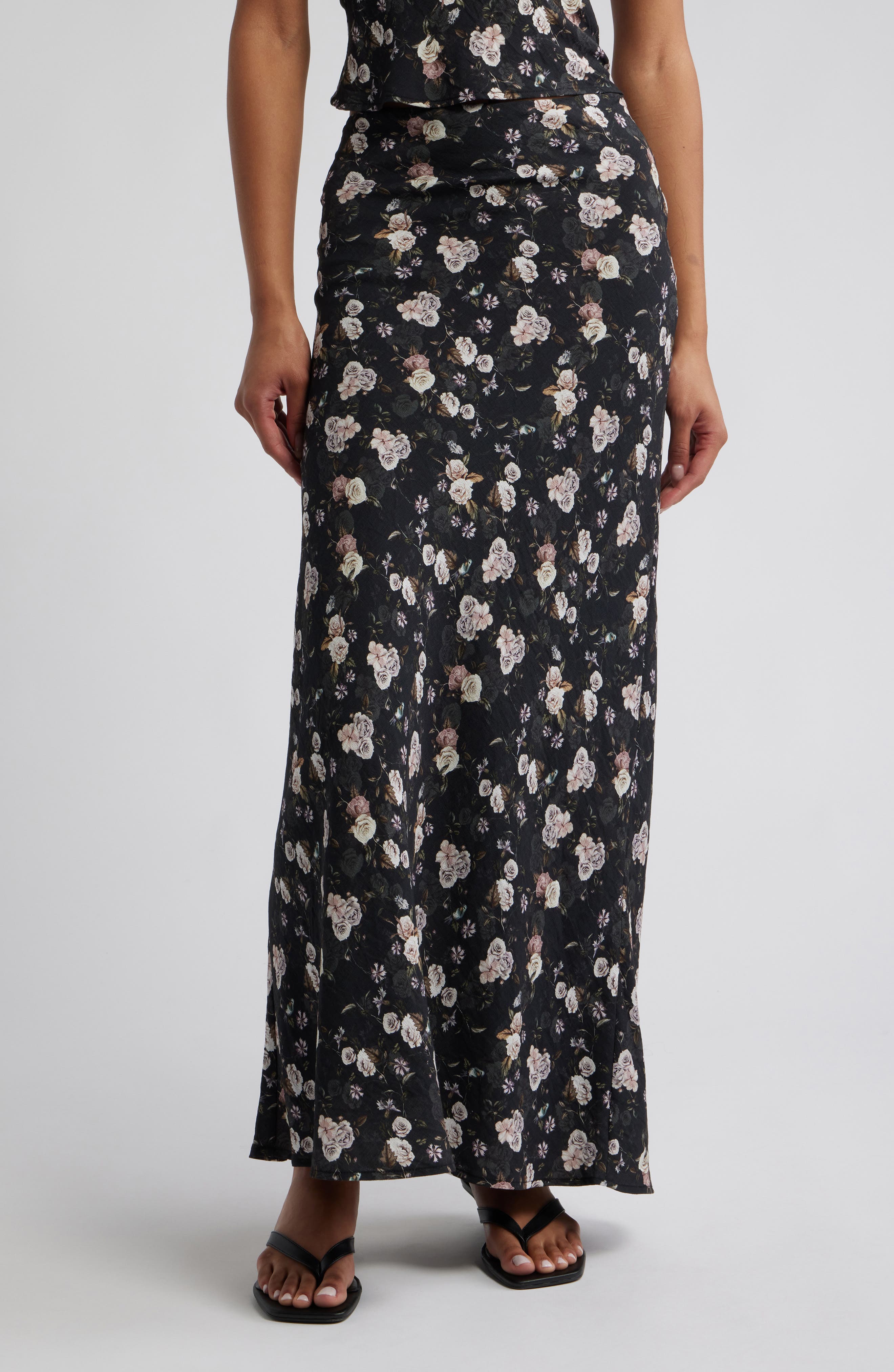 Petal & Pup Giarda Floral Print Crinkle Maxi Skirt